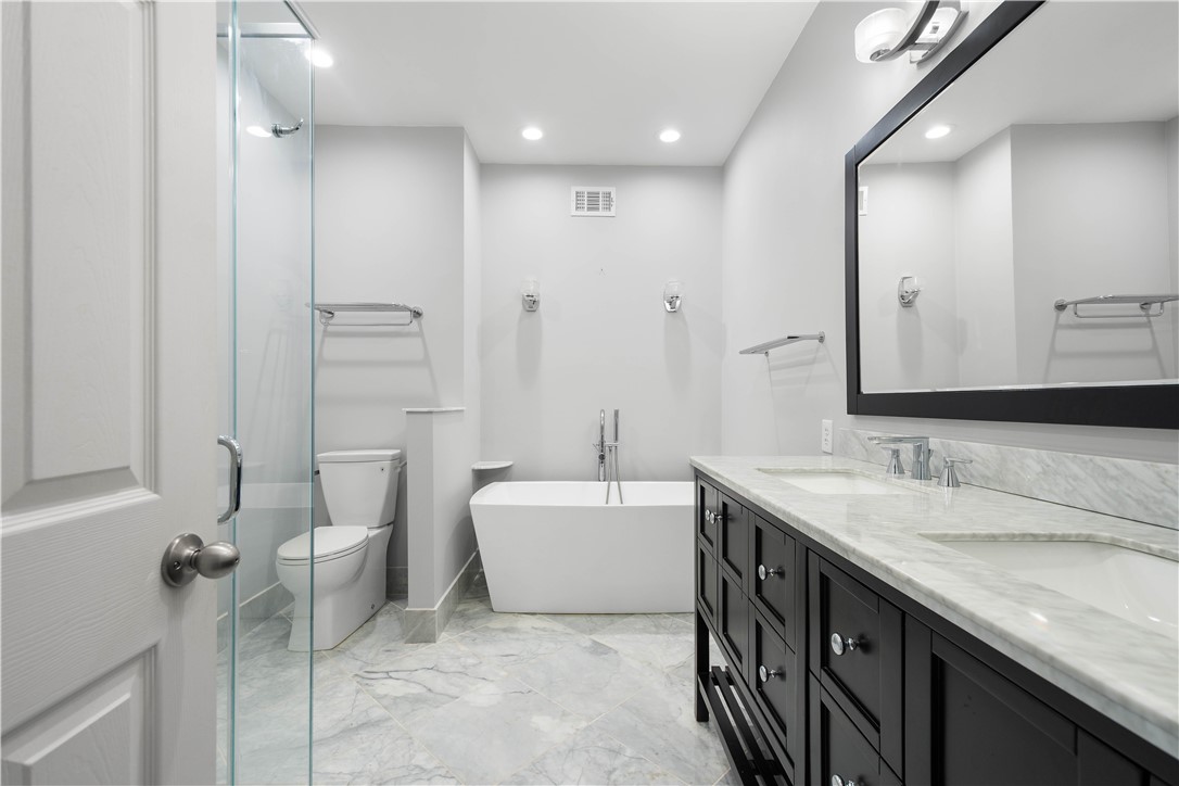 103 Isleworth Way
