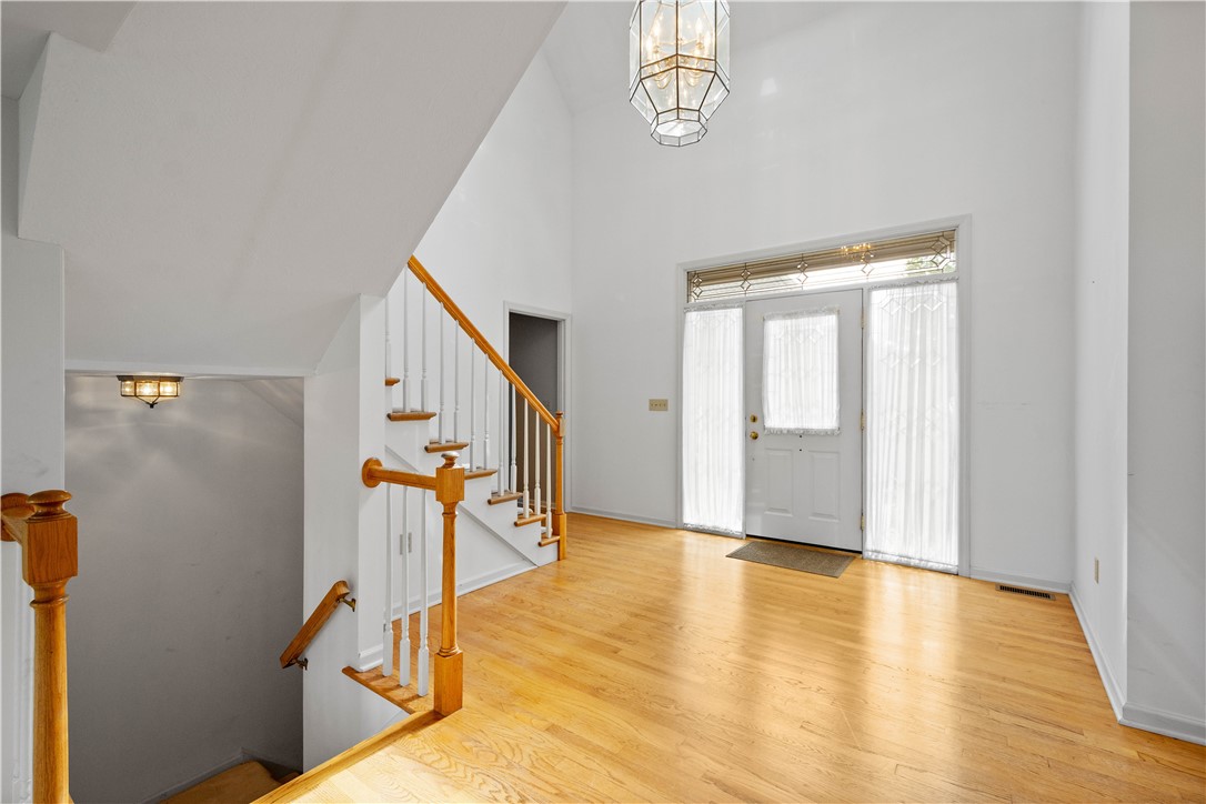 103 Isleworth Way