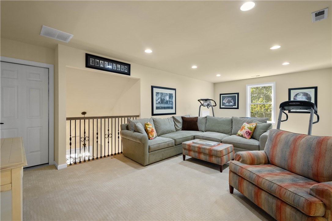158 Summer Seat Lane