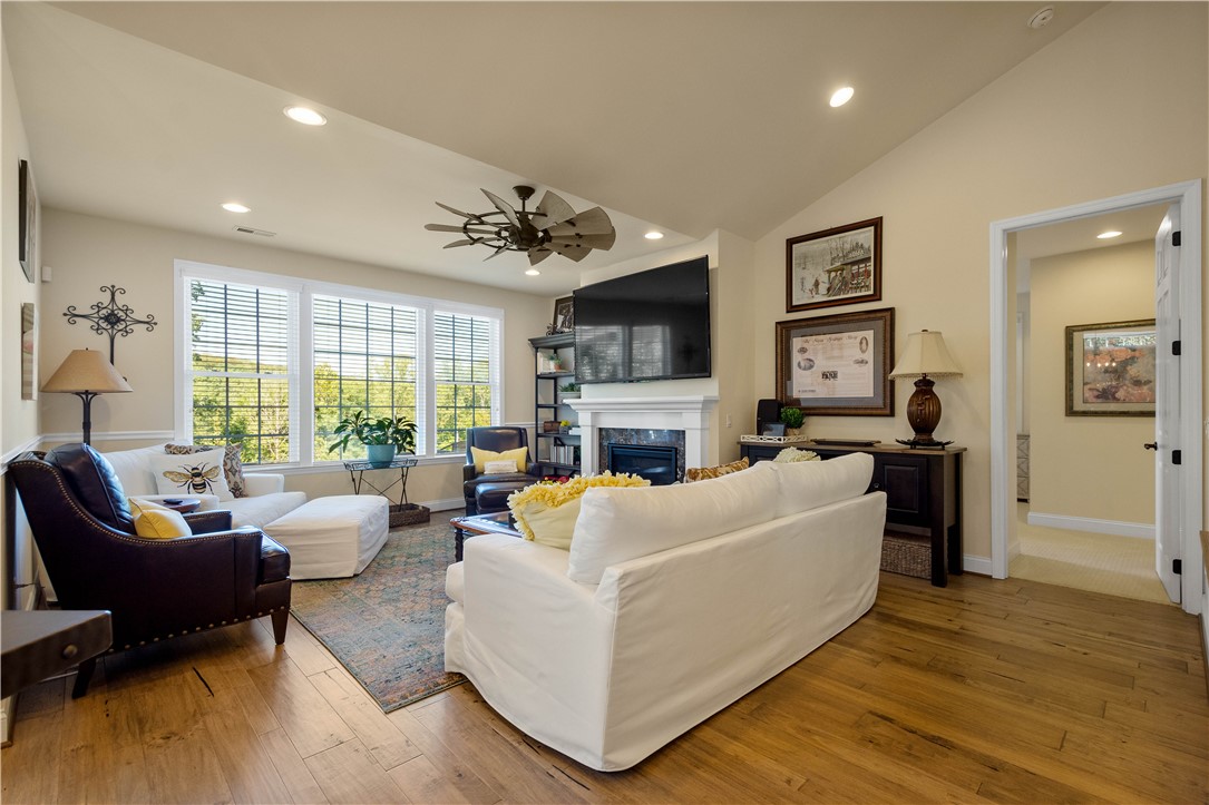 158 Summer Seat Lane