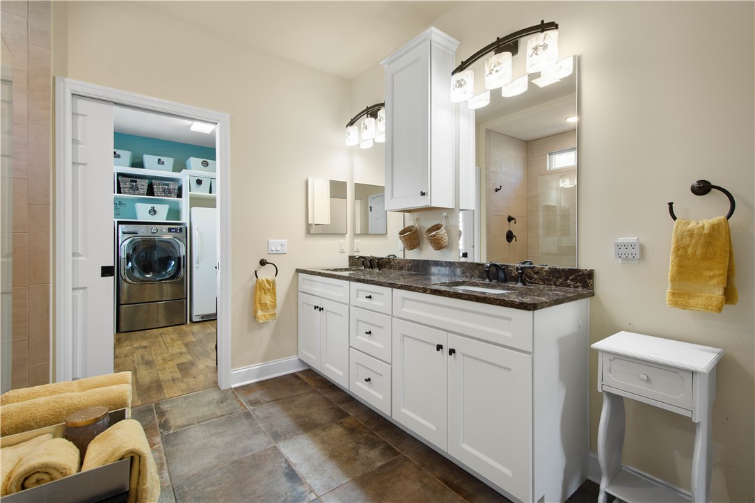 158 Summer Seat Lane