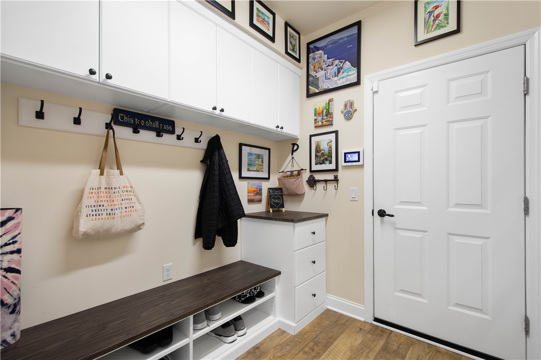 158 Summer Seat Lane