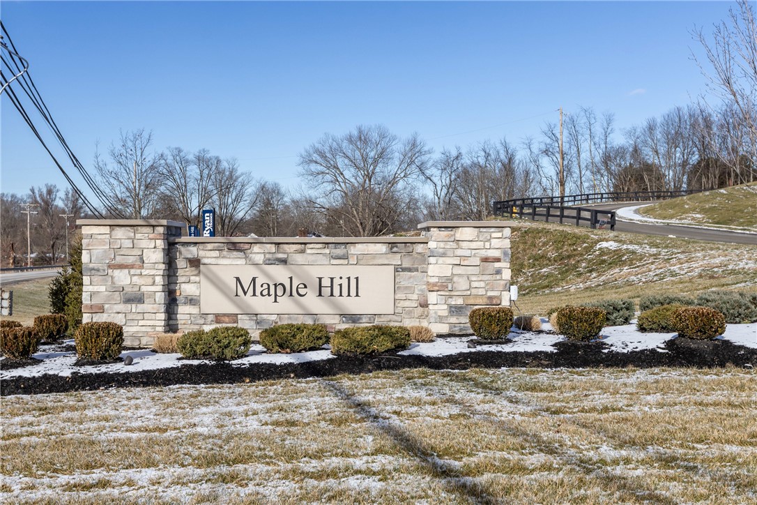 10 Maple Hill