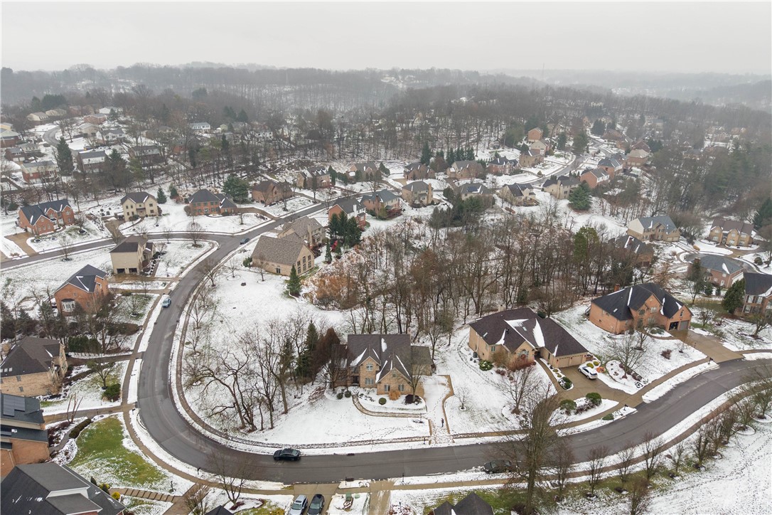 7052 Bennington Woods Dr.