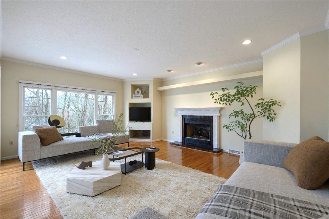 7052 Bennington Woods Dr.