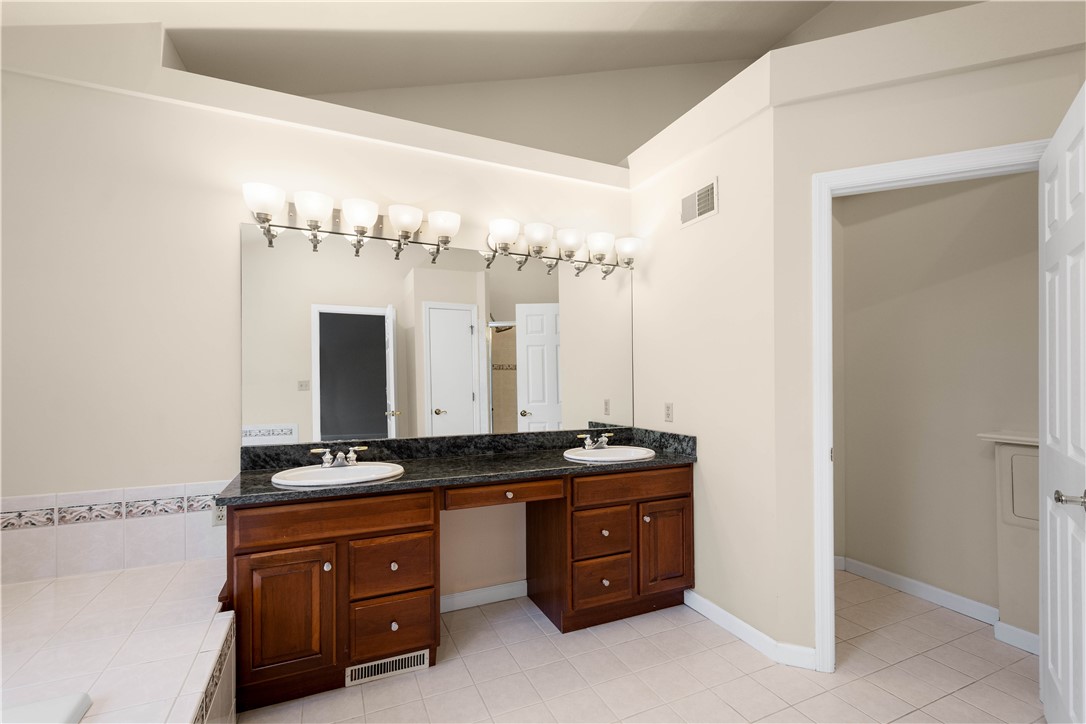 7052 Bennington Woods Dr.