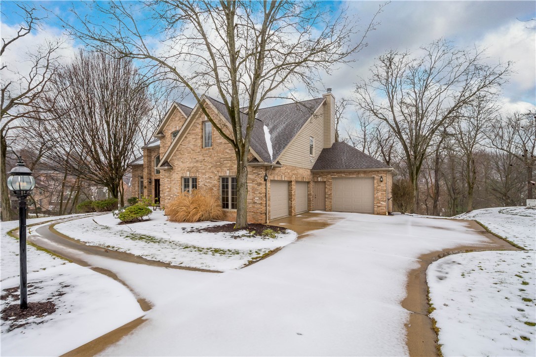 7052 Bennington Woods Dr.