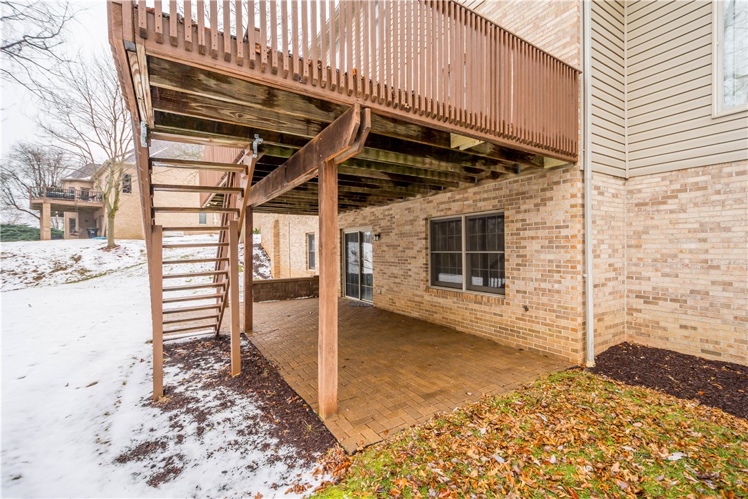 7052 Bennington Woods Dr.