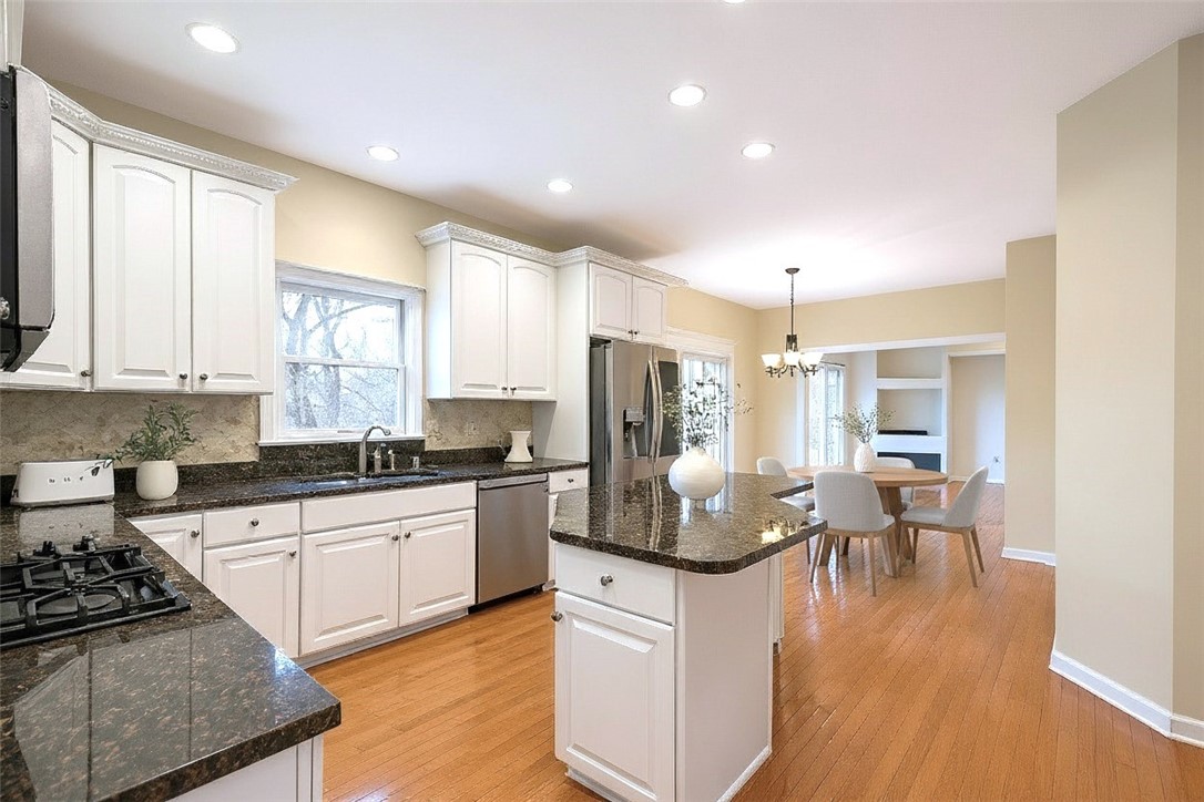 7052 Bennington Woods Dr.