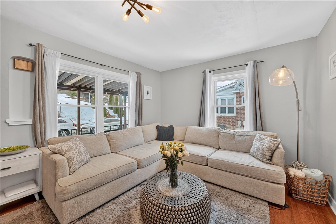 114 Brightwood Ave