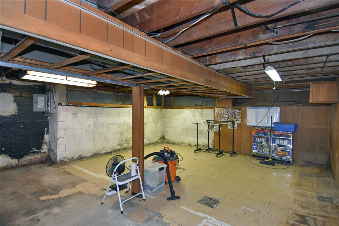 4006 Vistavue Drive