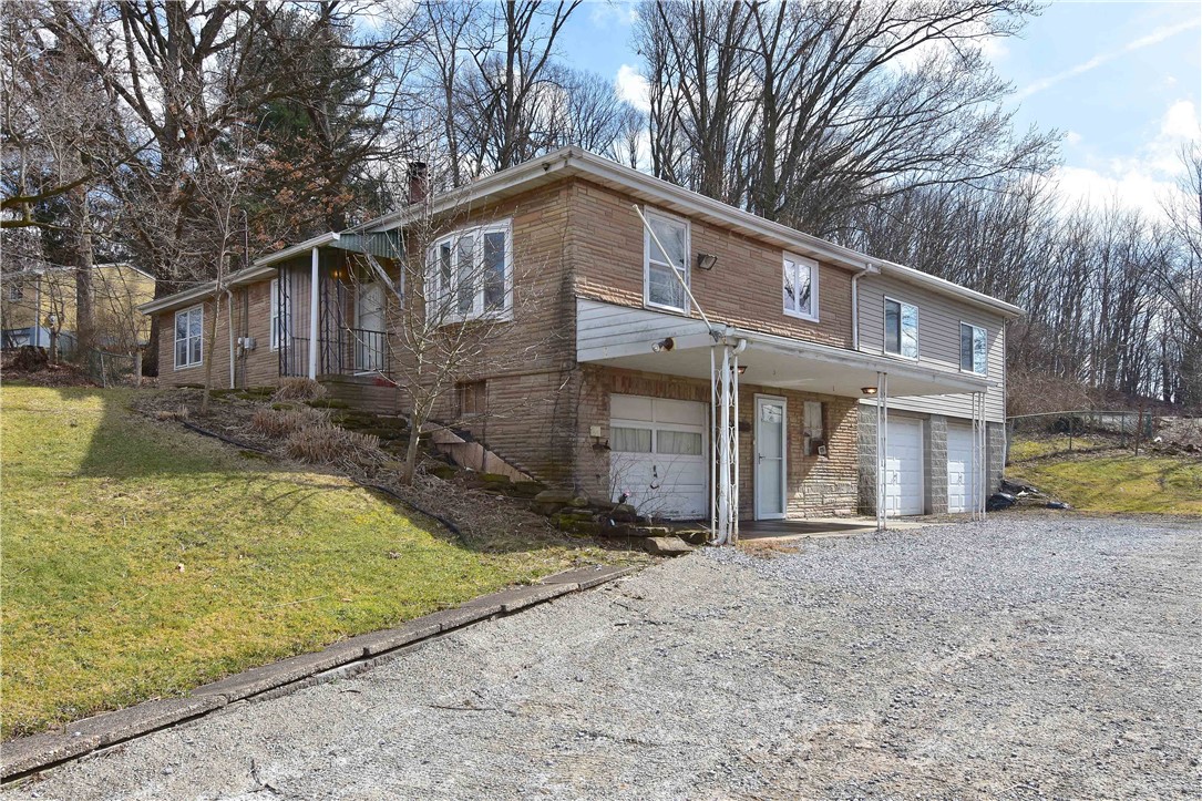 4006 Vistavue Drive