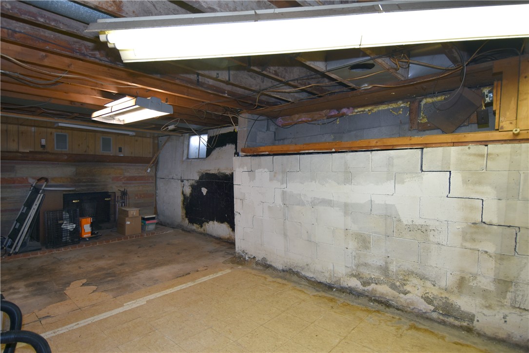 4006 Vistavue Drive