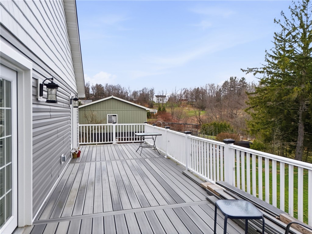 27 Bock Ln
