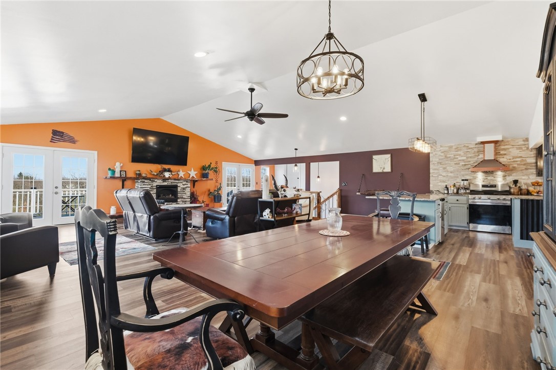 27 Bock Ln