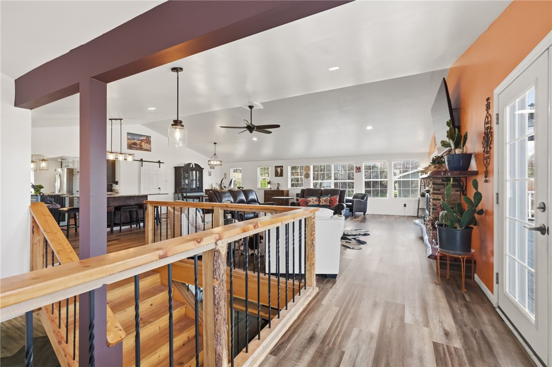 27 Bock Ln