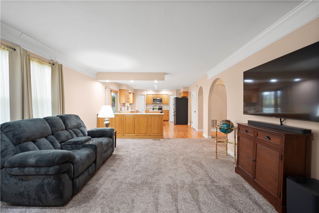 409 Snowberry Lane