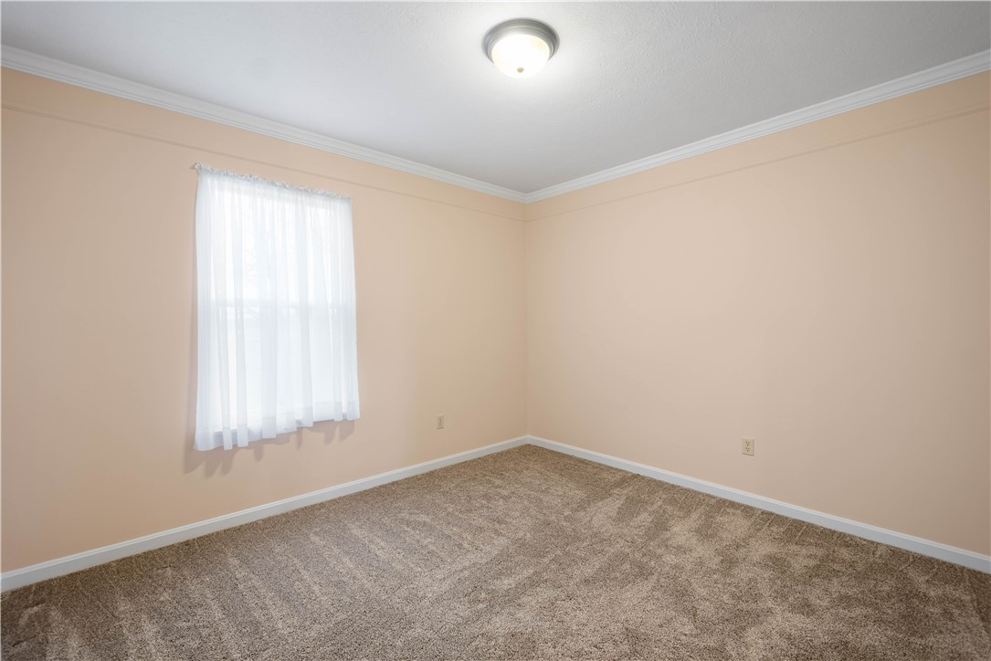 409 Snowberry Lane