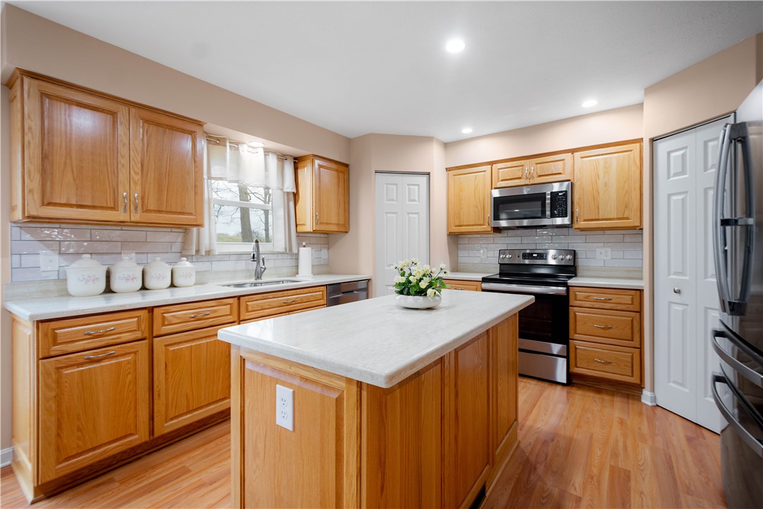 409 Snowberry Lane