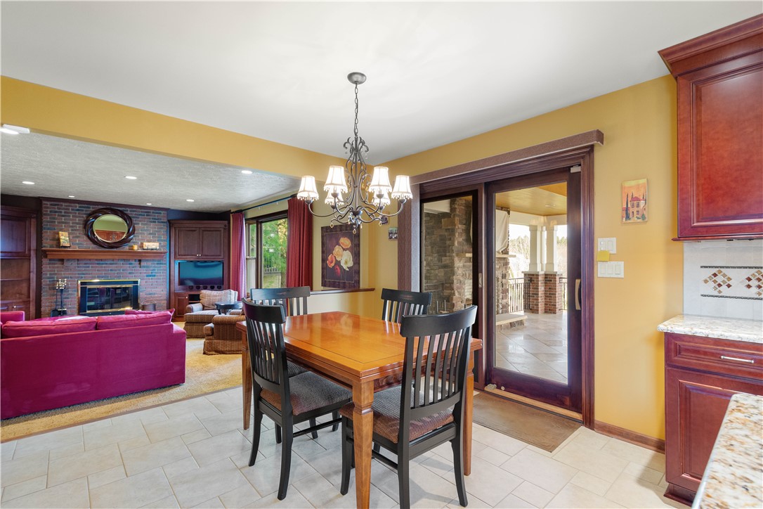 1375 Royal Oak Dr.