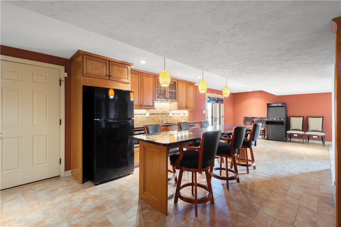 1375 Royal Oak Dr.