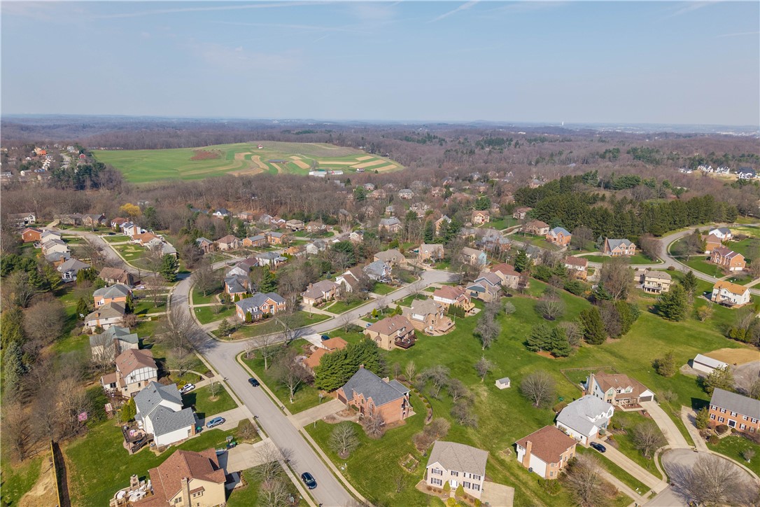 1375 Royal Oak Dr.