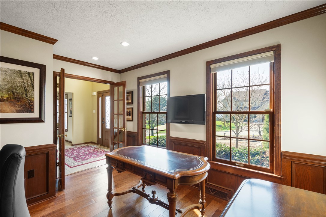 1375 Royal Oak Dr.