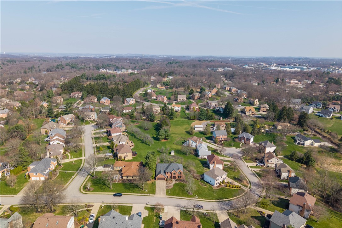 1375 Royal Oak Dr.