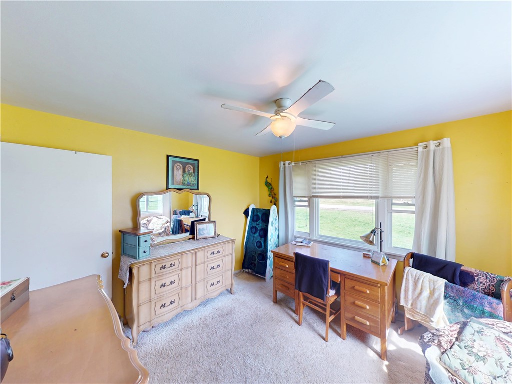 225 Fairway Ln