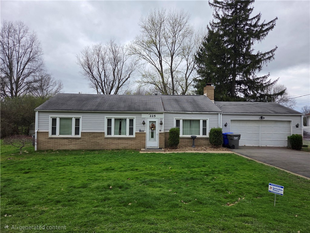 225 Fairway Ln