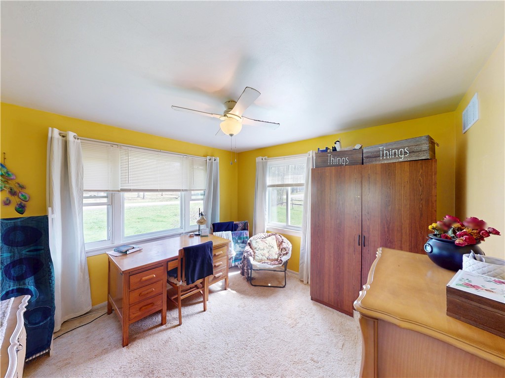 225 Fairway Ln