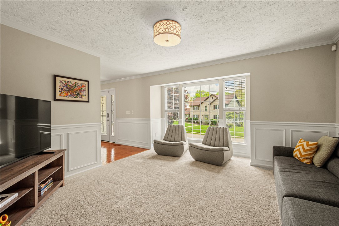 308 Fox Meadow Dr.