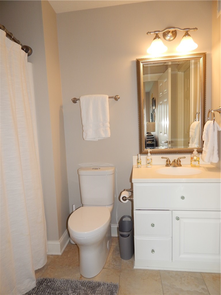 1007 Amy Place