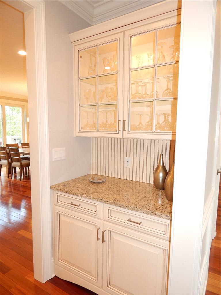 1007 Amy Place