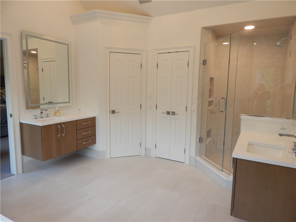 1007 Amy Place