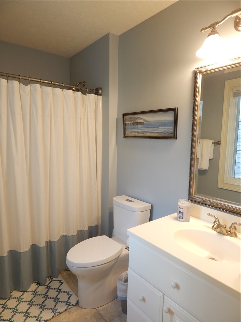 1007 Amy Place