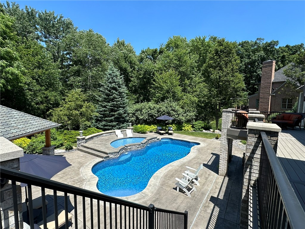 1007 Amy Place