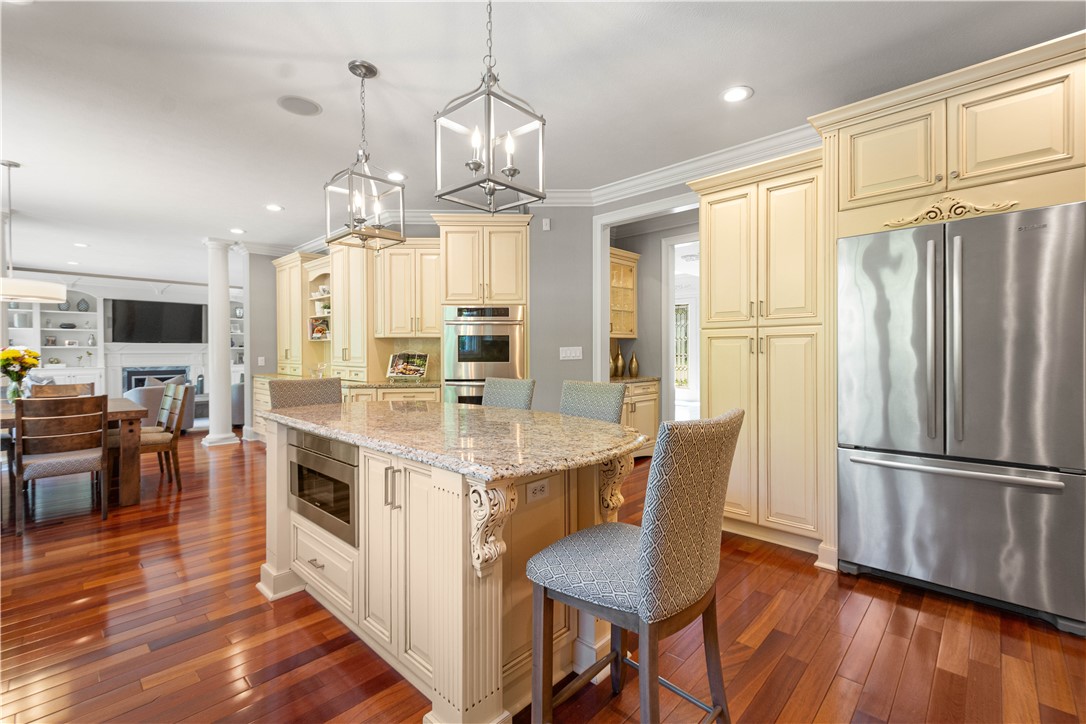 1007 Amy Place