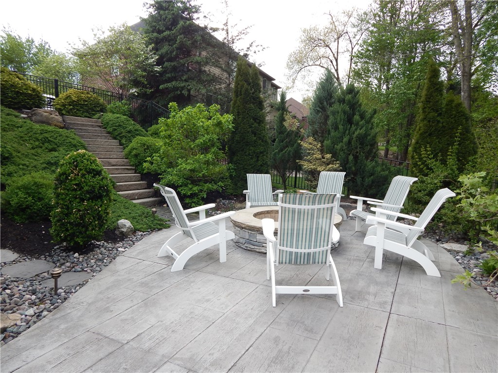 1007 Amy Place