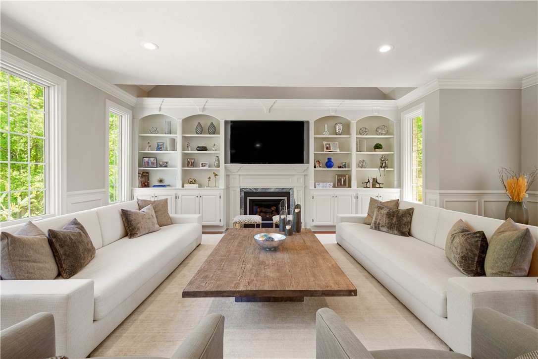 1007 Amy Place