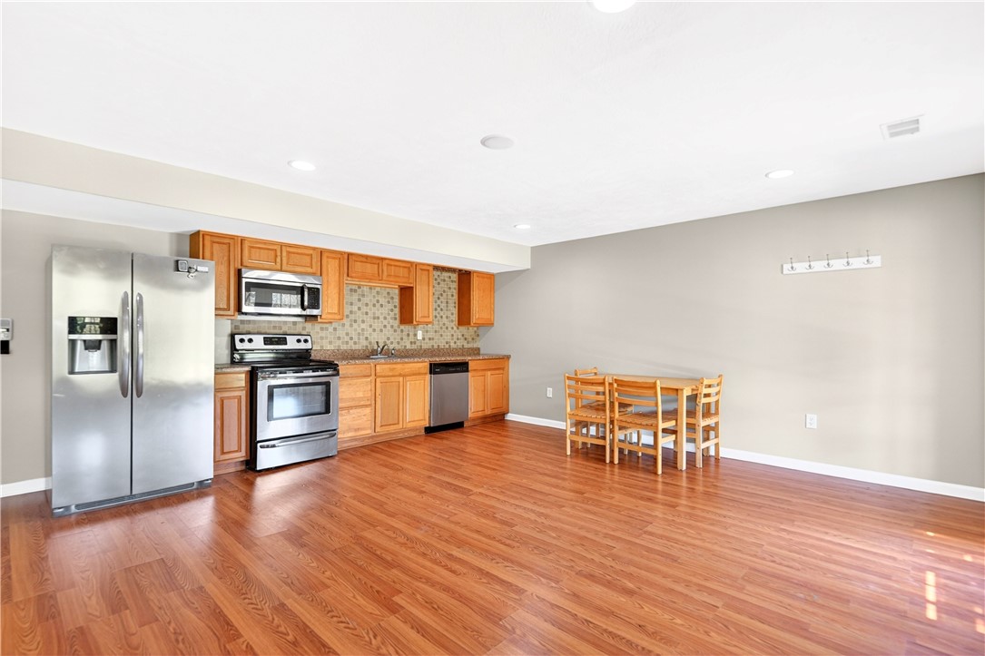 2942 Cross Creek Ct.