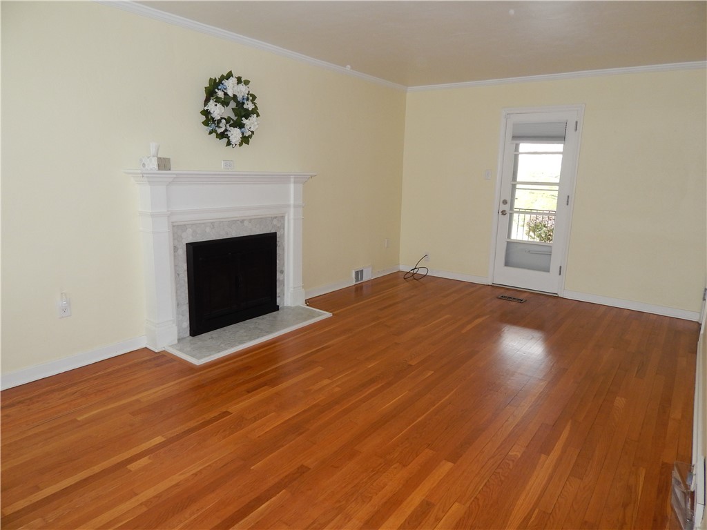 111 Wedgewood Dr.