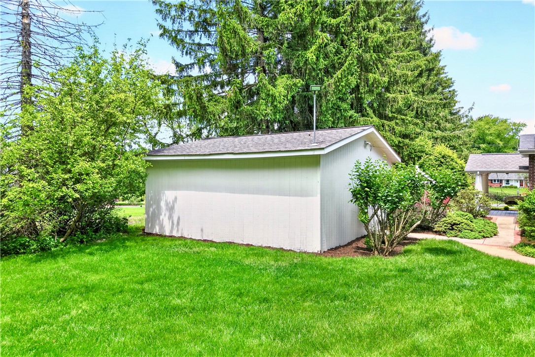 2590 Wildwood Road