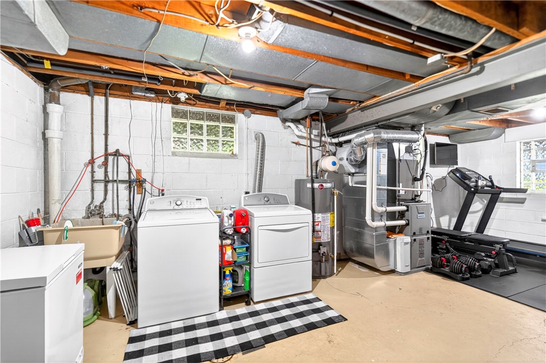 211 Elrose Dr