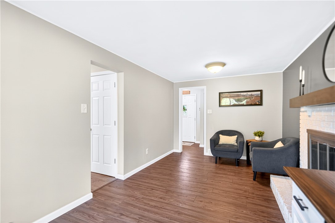 211 Elrose Dr