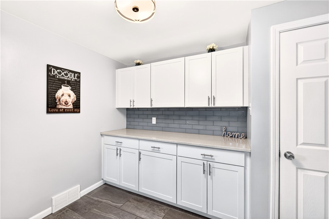 211 Elrose Dr