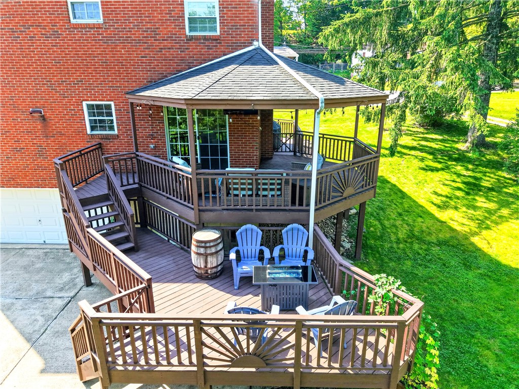 211 Elrose Dr