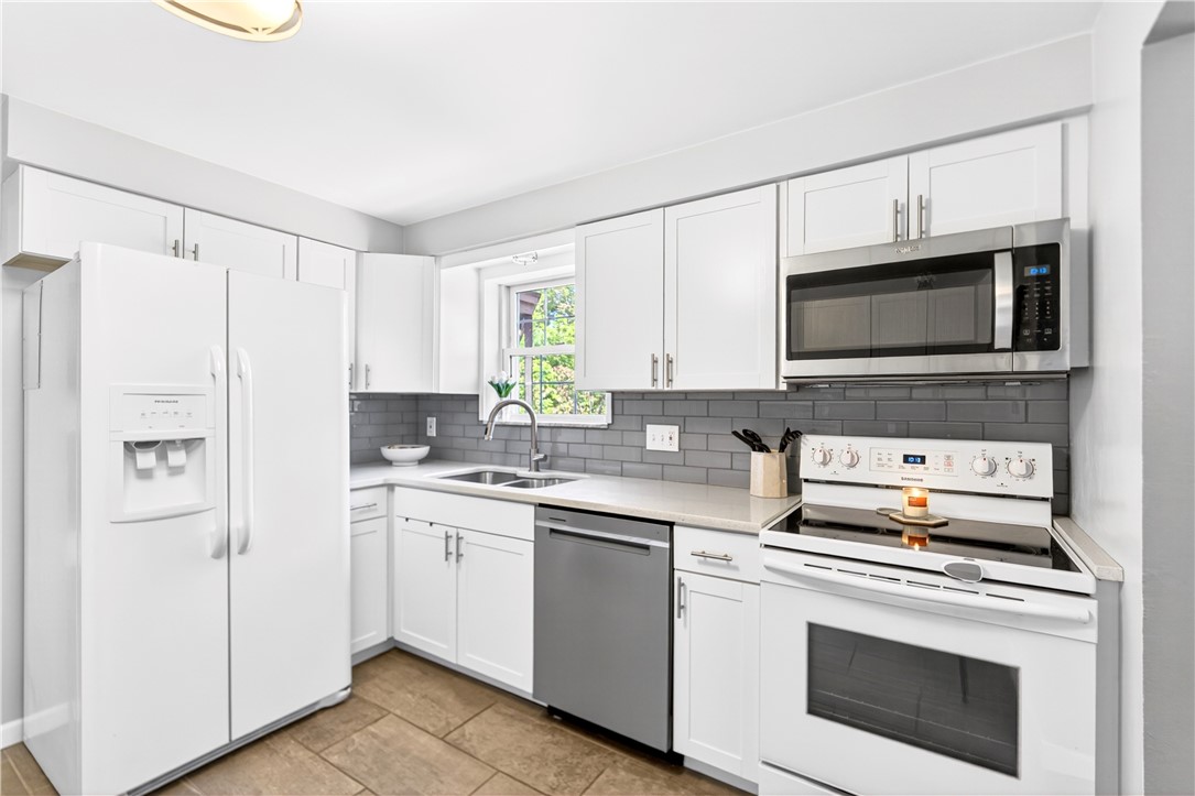 211 Elrose Dr
