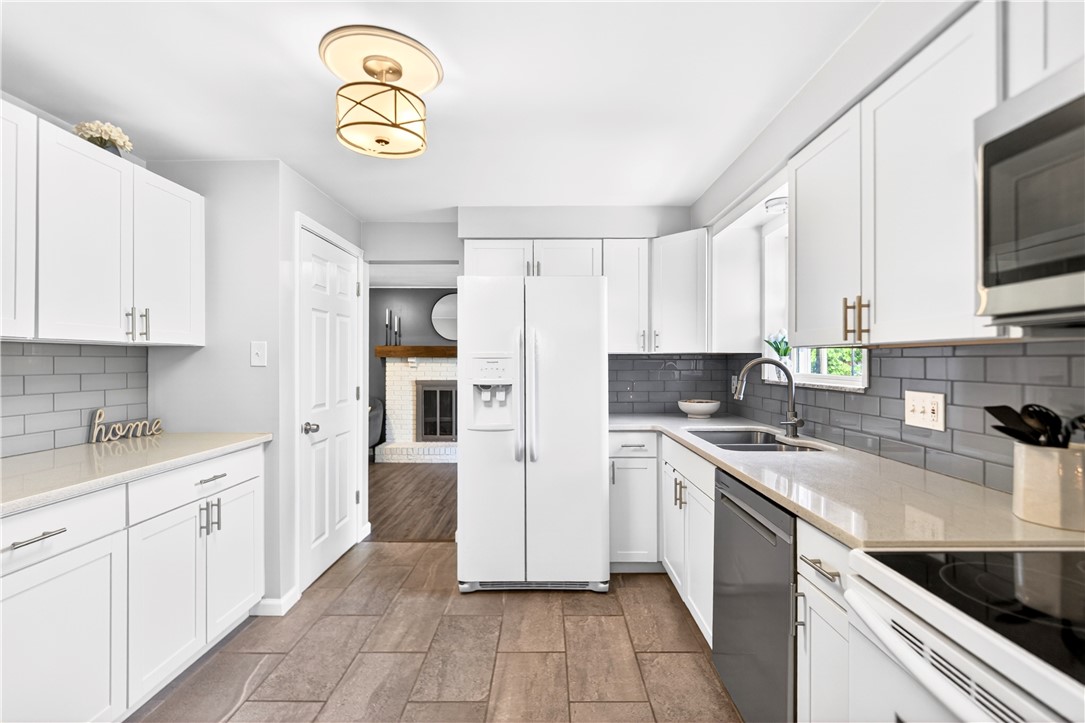 211 Elrose Dr