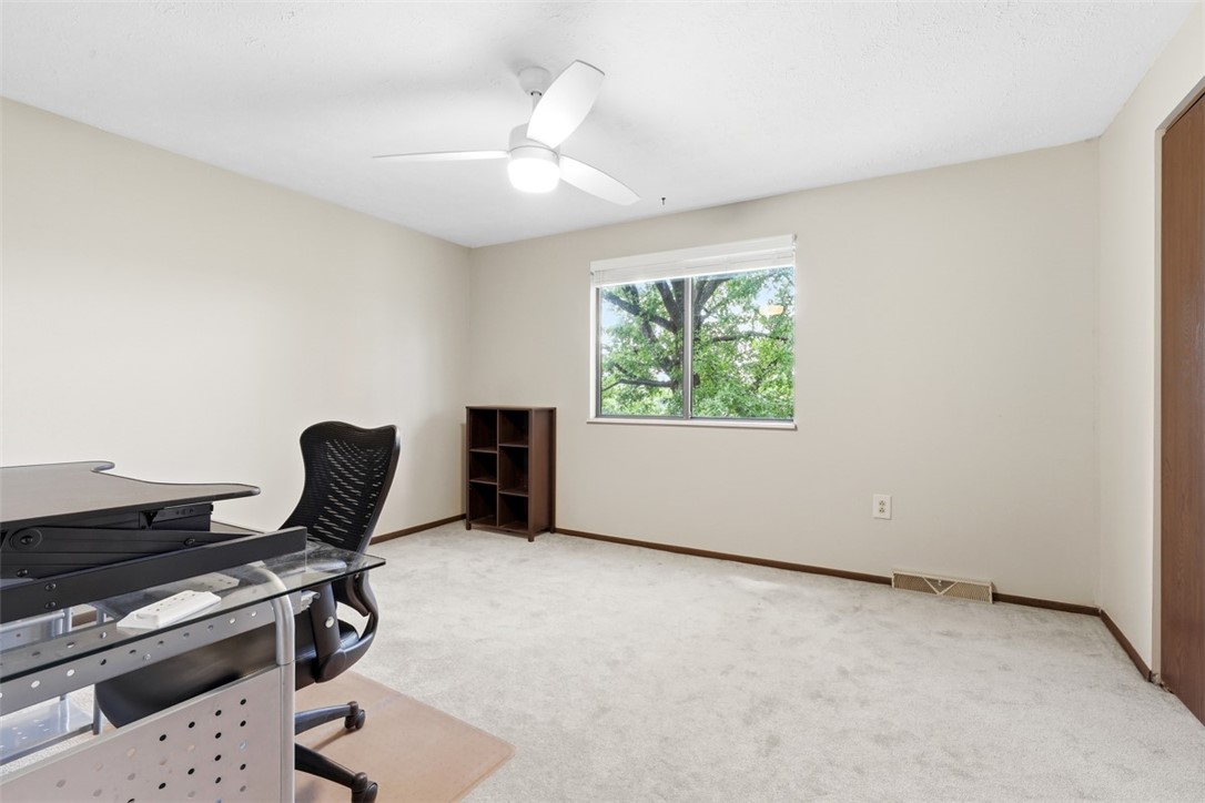641 Sunset Cir